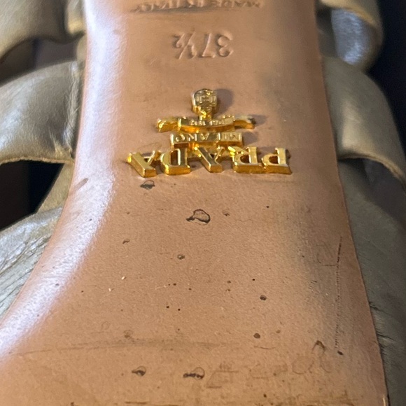 Prada Grey Leather 7 1/5 4” Heels - Picture 5 of 9